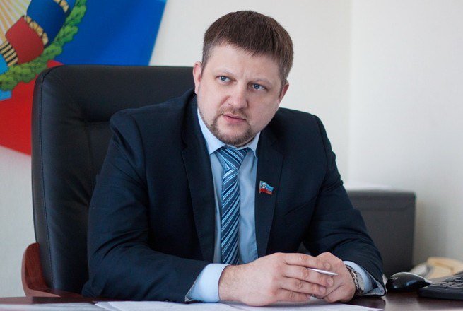 Алексей Карякин осудил двуличную политику Киева