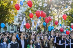 Ко Дню мира прошел митинг у памятника "Журавли"