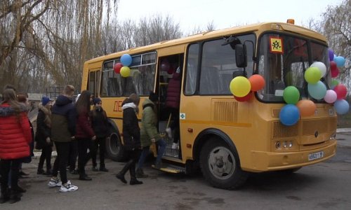 Столичная спортивная академия получила автобус от Главы ЛНР