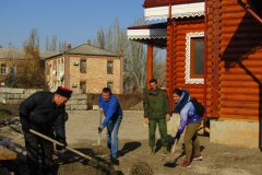 С Божьей помощью осуществляются мирские дела