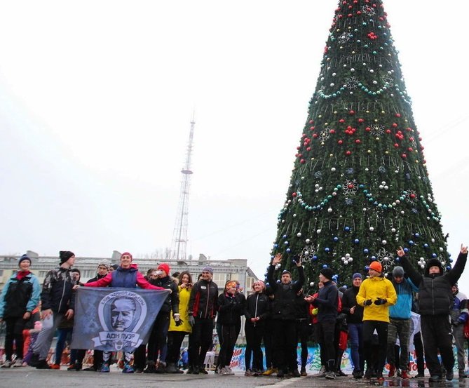 В Луганске состоялся новогодний забег