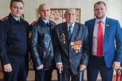 Депутат НС ЛНР оказал содействие ветерану Великой Отечественной войны в получении паспорта ЛНР