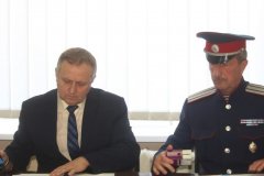 Казаки Луганского округа подписали договор о сотрудничестве с Минприроды ЛНР