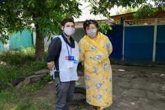Добровольцы акции "Рука помощи" за неделю помогли 63 жителям ЛНР
