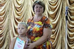 В Луганске наградили победителей конкурса "Железная дорога глазами детей"