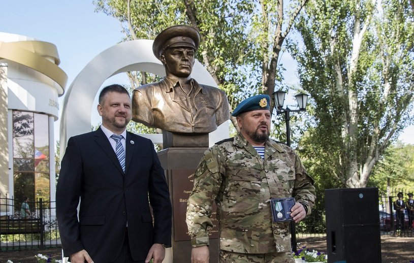 Торжественные мероприятия по случаю 90-й годовщины образования ВДВ состоялись в Луганске