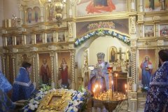 В столичном храме прошло праздничное богослужение в честь Почаевской иконы Божией Матери