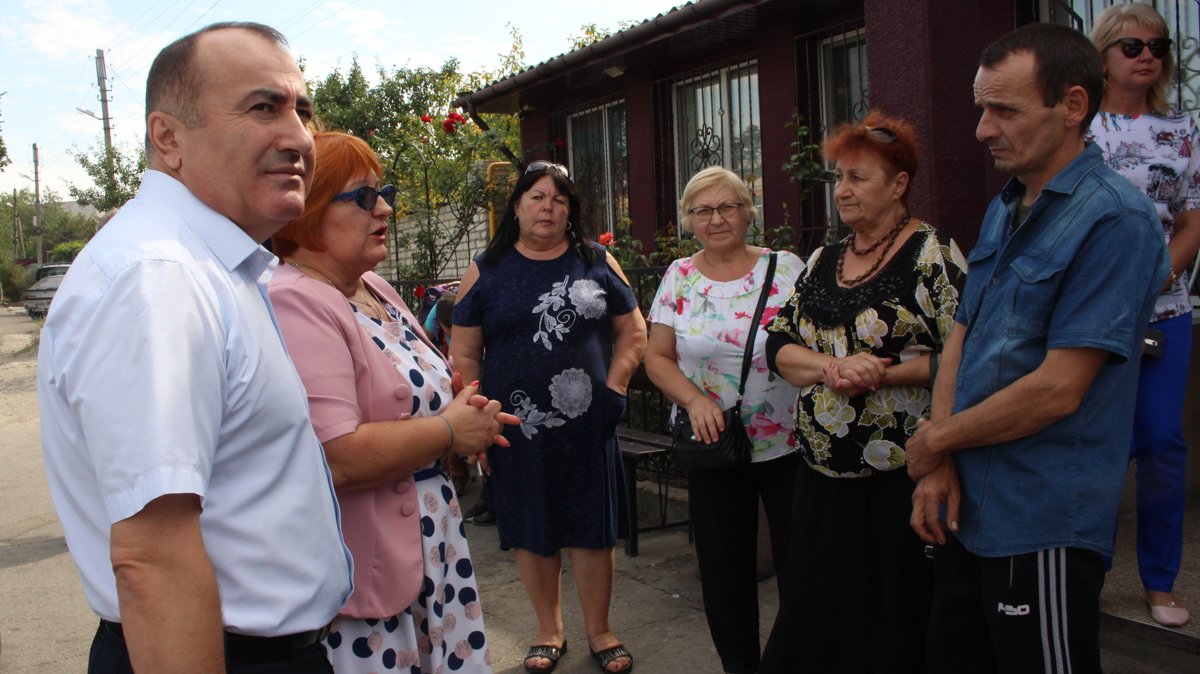 В столице ЛНР при содействии ОД "Мир Луганщине" установили две остановки