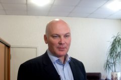 Врач-лечебник спасает человека, а врач-эпидемиолог спасает человечество