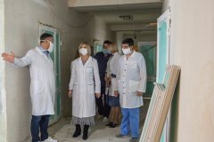 Министр здравоохранения с рабочим визитом посетила Луганскую республиканскую клиническую больницу