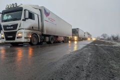 Глава ЛНР в день прибытия сотого гумконвоя МЧС РФ поблагодарил Россию за помощь