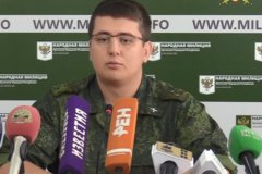 Боевики ВСУ продолжают размещать военную технику у домов мирных граждан