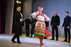 Служители муз ширят славу Республики