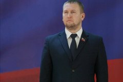 Поздравление Председателя НС ЛНР Дениса Мирошниченко с Днем защитника Отечества