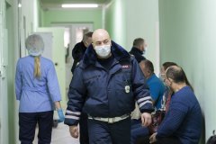 Сотрудники МВД ЛНР начали получать второй компонент вакцины от COVID-19