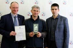 Спортивная федерация по альпинизму получила в МКСМ документ о госаккредитации