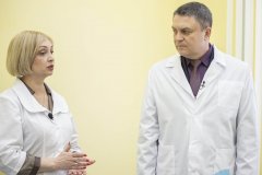 Глава ЛНР ознакомился с работой аппарата МРТ, поставленного РФ в ЛРДКБ по гумпрограмме