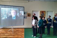 Организаторы Всероссийского суворовского конкурса рисунков наградили участников из ЛНР