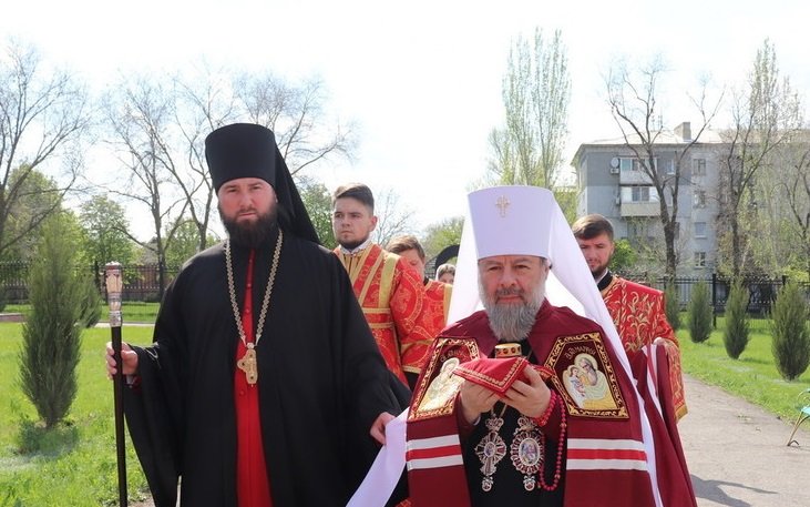 Благодатный огонь в Республике – надежда, что мир воцарится на нашей земле