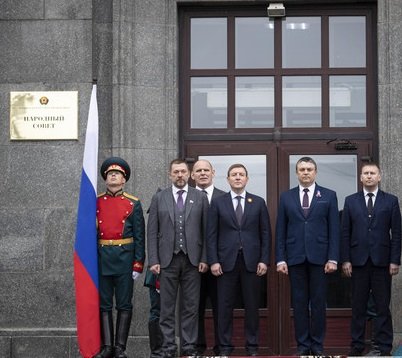 Торжественное собрание по случаю Дня ЛНР началось в столице Республики