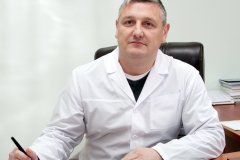 Медиков республиканской больницы наградили за вклад в борьбу с COVID-19