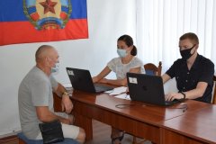 Центр по оказанию помощи в регистрации на портале "Госуслуги" открылся в Красном Луче
