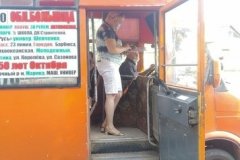 СЭС и ГИБДД в ходе рейда проверили соблюдение масочного режима в 40 луганских маршрутках