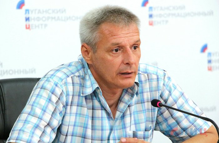 Оформление СНИЛС станет подспорьем для разных категорий жителей ЛНР – директор РЛФС
