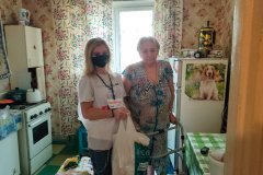 В рамках акции «Рука помощи» активисты помогли 26 жителям ЛНР