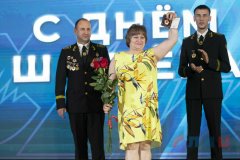 Глава ЛНР наградил и присвоил почетные звания отличившимся шахтерам Республики