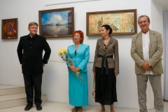 В преддверии Дня города в столичном музее открыли фотовыставку «Луганск в объективе»