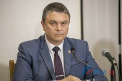 Глава ЛНР поддержал создание в Республике движения сторонников партии "Единая Россия"
