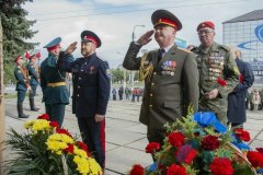 В столице ЛНР прошли праздничные мероприятия по случаю 7-й годовщины создания Народной милиции
