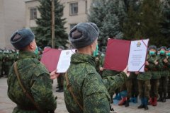 Призывники осеннего набора НМ ЛНР приняли присягу на верность Республике