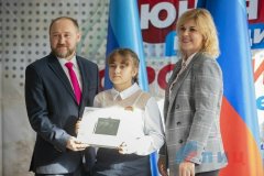 Глава ЛНР наградил победителей и призеров конкурсов, посвященных жизни и творчеству Даля