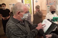 Пенсионер из Верхнешевыревки Виктор Меньшиков: «Спасибо всем, кто изобрел «Спутник Лайт»