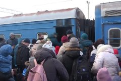 Сотрудники МЧС ЛНР приняли участие в оказании  помощи по эвакуации мирного населения