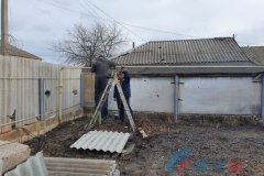 "Луганскгаз" восстанавливает поврежденный обстрелом ВСУ газопровод в Александровске