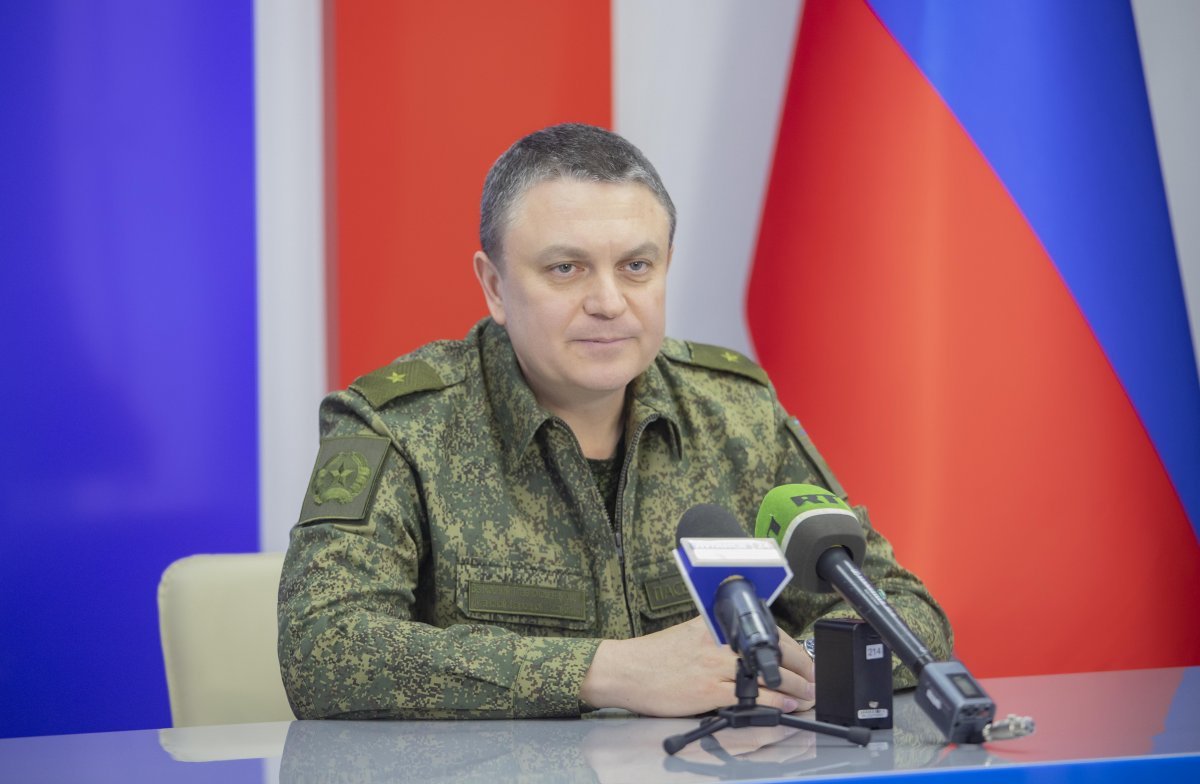 Леонид Пасечник учредил высшую республиканскую награду "Герой Луганской Народной Республики"