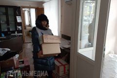 В Свердловске 10 марта прошла первая отправка гуманитарной помощи для жителей освобождённых территорий ЛНР