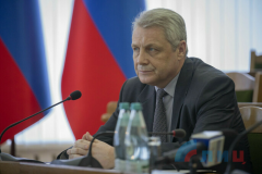 Председатель Правительства ЛНР заявил, что ему безразличны Евросоюз и его санкции