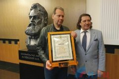 Специалисты с мариупольских металлургических предприятий приходят на АМК – инвестор