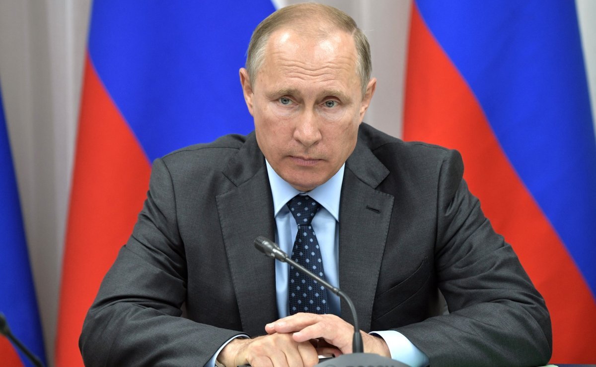 Президент Российской Федерации Владимир Путин поздравил Главу ЛНР Леонида Пасечника с Днём Луганской Народной Республики