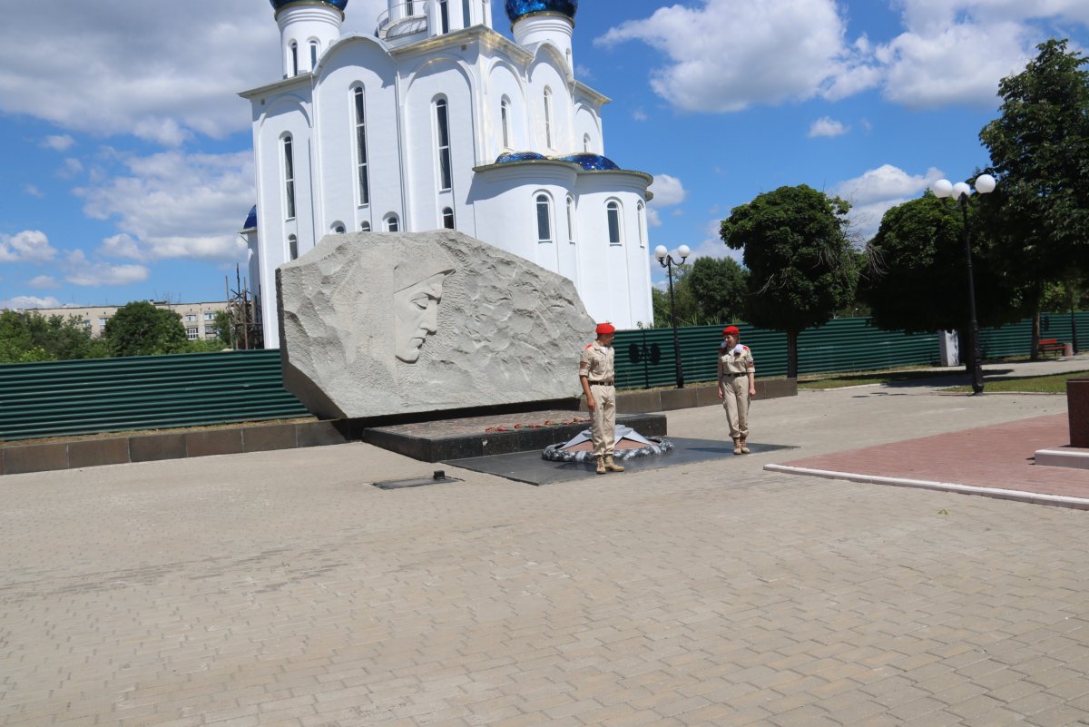 Международный молодежный патриотический конкурс-пленэр живописных произведений и пленэрной фотографии «Место силы». Открытие