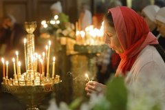 Православные христиане празднуют день Луганской иконы Божией Матери