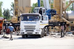 В столицу ЛНР прибыла очередная партия спецтехники из России