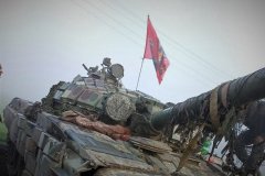 При огневой поддержке ВС РФ подразделения НМ ЛНР продолжают развивать успешные наступательные действия в районе Лисичанска и Золотого.