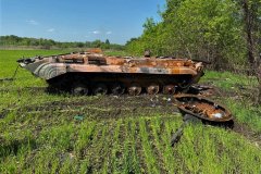 Подразделения Народной милиции ЛНР при огневой поддержке ВС РФ продолжают свой освободительный марш по оккупированным националистическими формированиями Украины территориям