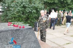 В Ровеньках чествовали воинов Воздушно-десантных войск