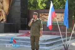Под знаменем победы мы выстоим,  мы - ПОБЕДИМ